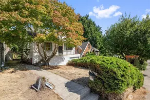 1718 NE 88th St, Seattle, WA 98115 - Photo 4