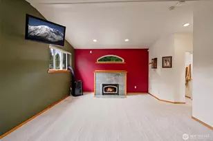 19810 NE 98th Ave, Bothell, WA 98011 - Photo 30