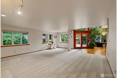 19810 NE 98th Avenue, Bothell, WA 98011 - Photo 22