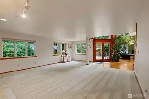 19810 NE 98th Ave, Bothell, WA 98011 - Photo 22