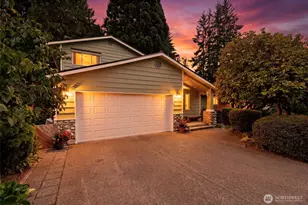 19810 NE 98th Ave, Bothell, WA 98011 - Photo 2