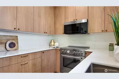 3207 NE 94th Street, Seattle, WA 98115 - Photo 6