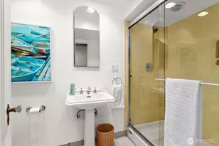 2472 Montavista Pl W, Seattle, WA 98199 - Photo 24