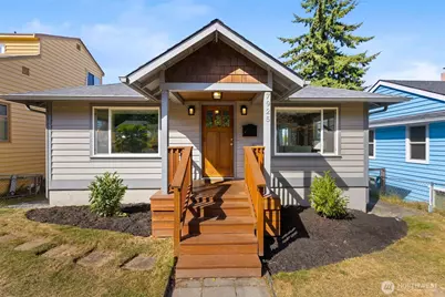 7925 15th Avenue SW, Seattle, WA 98106 - Photo 1