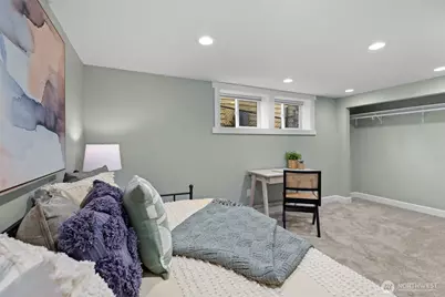 7925 15th Avenue SW, Seattle, WA 98106 - Photo 30