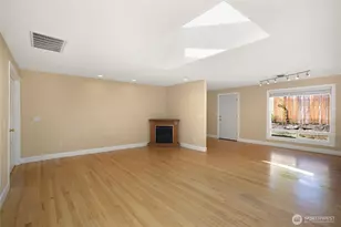1012 179th Pl NE, Bellevue, WA 98008 - Photo 12