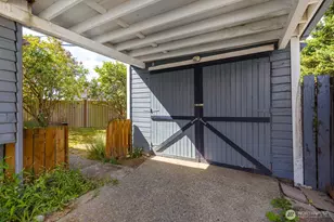 105 Wells Ave N, Renton, WA 98057 - Photo 20