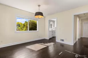 105 Wells Ave N, Renton, WA 98057 - Photo 4
