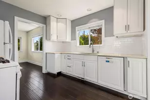 105 Wells Ave N, Renton, WA 98057 - Photo 6