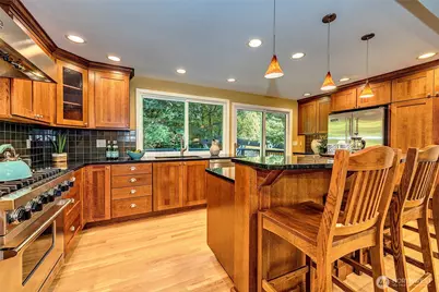 12824 98th Place NE, Kirkland, WA 98034 - Photo 10