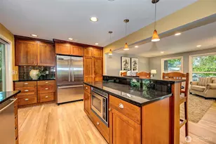 12824 98th Pl NE, Kirkland, WA 98034 - Photo 12