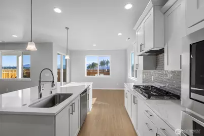 20334 146th Street Ct E #703, Bonney Lake, WA 98391 - Photo 14