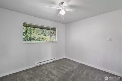 5615 Beverly Ln, Everett, WA 98203 - Photo 10