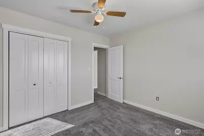 5615 Beverly Ln, Everett, WA 98203 - Photo 18