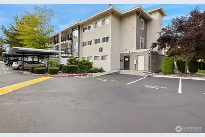 12700 NE 8th Street #E102, Bellevue, WA 98005 - Photo 2
