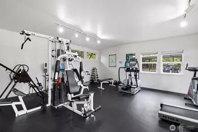 12700 NE 8th Street #E102, Bellevue, WA 98005 - Photo 22