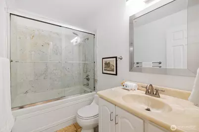 12700 NE 8th Street #E102, Bellevue, WA 98005 - Photo 12
