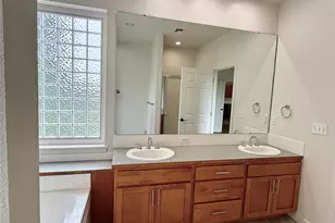1023 SE Sentry Dr, College Place, WA 99324 - Photo 12