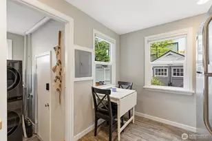 3008 31st Ave W, Seattle, WA 98199 - Photo 8