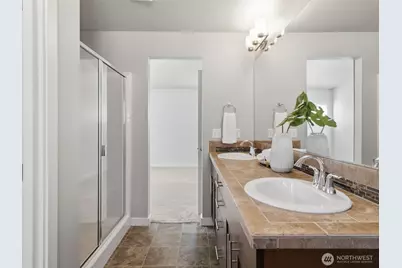 6302 Annette Court SE, Auburn, WA 98092 - Photo 14