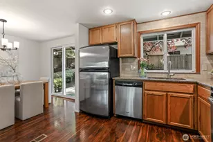 14855 SE 10th Pl, Bellevue, WA 98007 - Photo 14