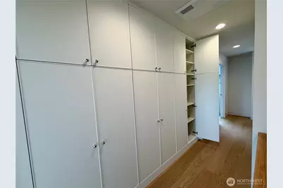 4328 Woodlawn Avenue N #A, Seattle, WA 98103 - Photo 10