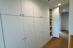4328 Woodlawn Ave N, Seattle, WA 98103 - Photo 10
