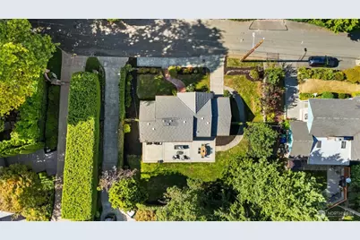 4715 W Roberts Way, Seattle, WA 98199 - Photo 28