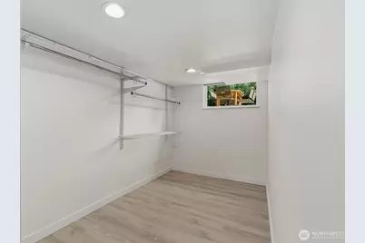 4715 W Roberts Way, Seattle, WA 98199 - Photo 20