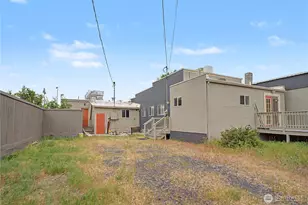 330 E Main Ave, Soap Lake, WA 98851 - Photo 6
