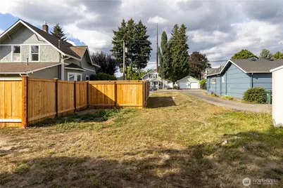 1120 Thompson Street, Sumner, WA 98390 - Photo 16