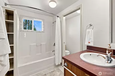 6527 21st Avenue NE #3, Seattle, WA 98115 - Photo 24