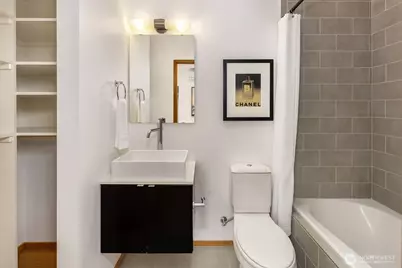 812 S Orcas Street #B, Seattle, WA 98108 - Photo 26