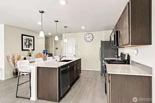 2145 Seven Oaks St SE, Lacey, WA 98503 - Photo 4