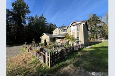 29710 52nd Avenue E, Graham, WA 98338 - Photo 2