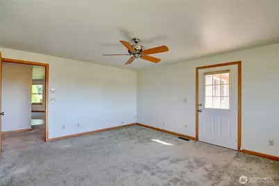 317 McCormick Lane, Mount Vernon, WA 98273 - Photo 12