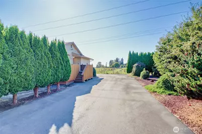 317 McCormick Lane, Mount Vernon, WA 98273 - Photo 8