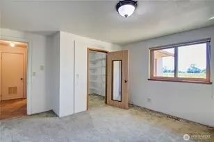 317 McCormick Ln, Mount Vernon, WA 98273 - Photo 16