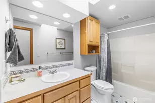 1866 Wellington Dr, Oak Harbor, WA 98277 - Photo 18