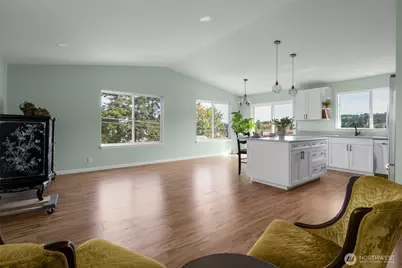 303 NE 6th Street, Coupeville, WA 98239 - Photo 6