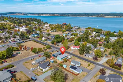 303 NE 6th Street, Coupeville, WA 98239 - Photo 1