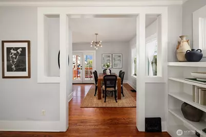 135 NE 53rd Street, Seattle, WA 98105 - Photo 8