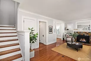 135 NE 53rd St, Seattle, WA 98105 - Photo 4
