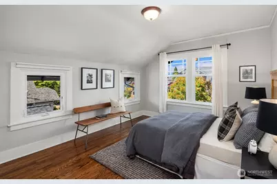 135 NE 53rd Street, Seattle, WA 98105 - Photo 18