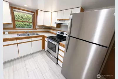 4732 45th Avenue SW, Seattle, WA 98116 - Photo 18