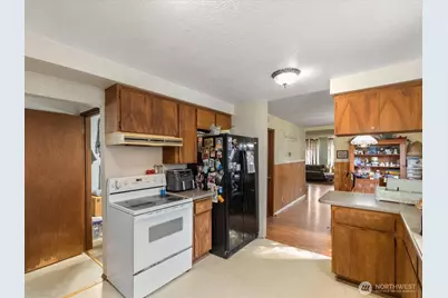 2407 Everett Avenue, Everett, WA 98201 - Photo 14