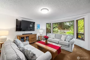 121 N 39th Pl, Mount Vernon, WA 98273 - Photo 6