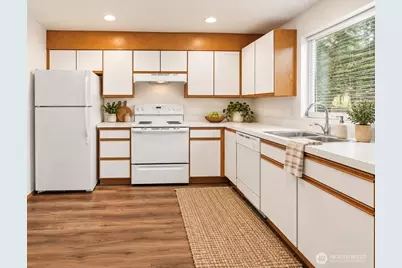 4016 7th Street SW #C115, Puyallup, WA 98373 - Photo 4