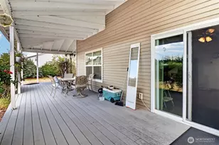 308 Easy Street SE, Rainier, WA 98576 - Photo 30