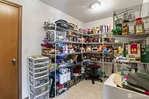 308 Easy Street SE, Rainier, WA 98576 - Photo 12